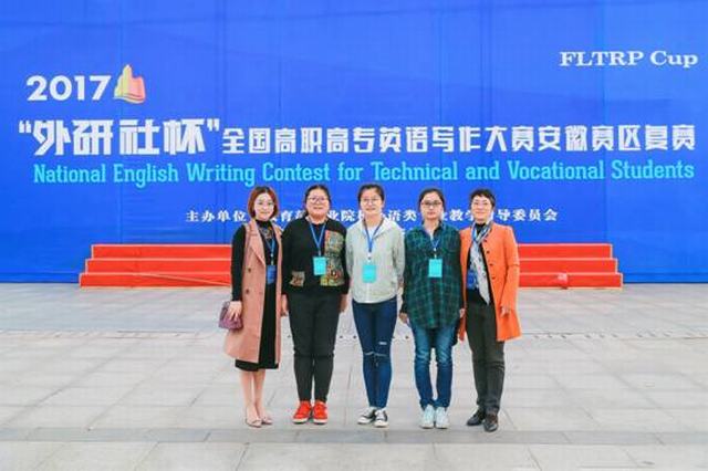 LSS_4173.jpg LSS_4173.jpg