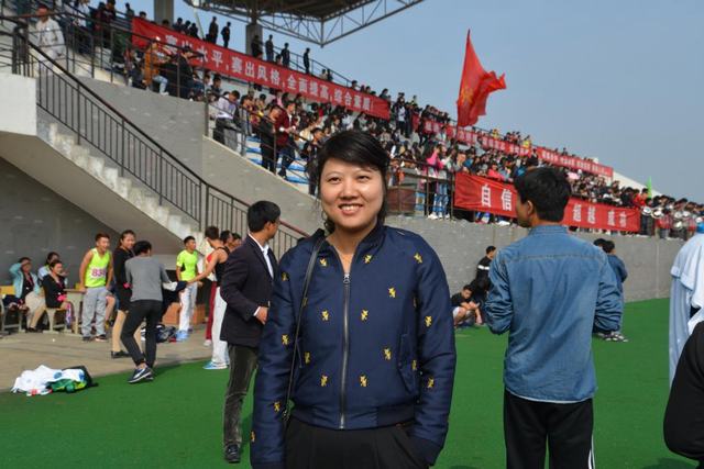 经贸系 施芳芳老师