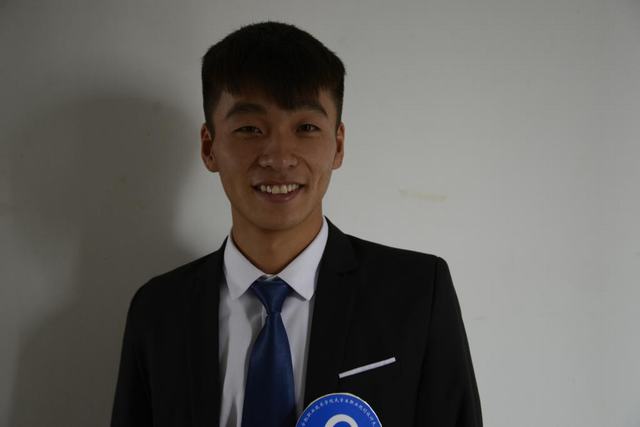 汽车系?15汽车技术服务与营销1班 祝明春